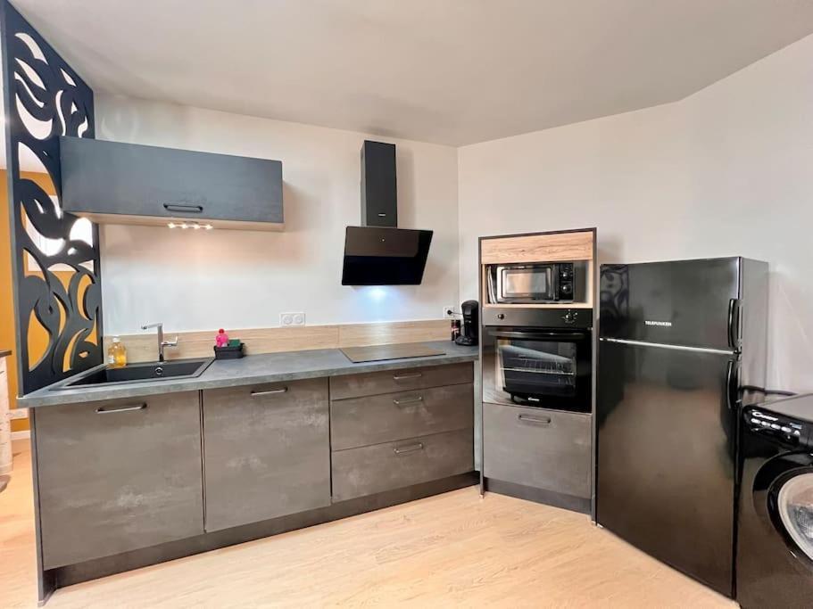Maison La Feuilleraie N3-Standingmaison-Wifi-Proche Centre Ville-Property Rental Nm Fontenay-le-Comte Esterno foto