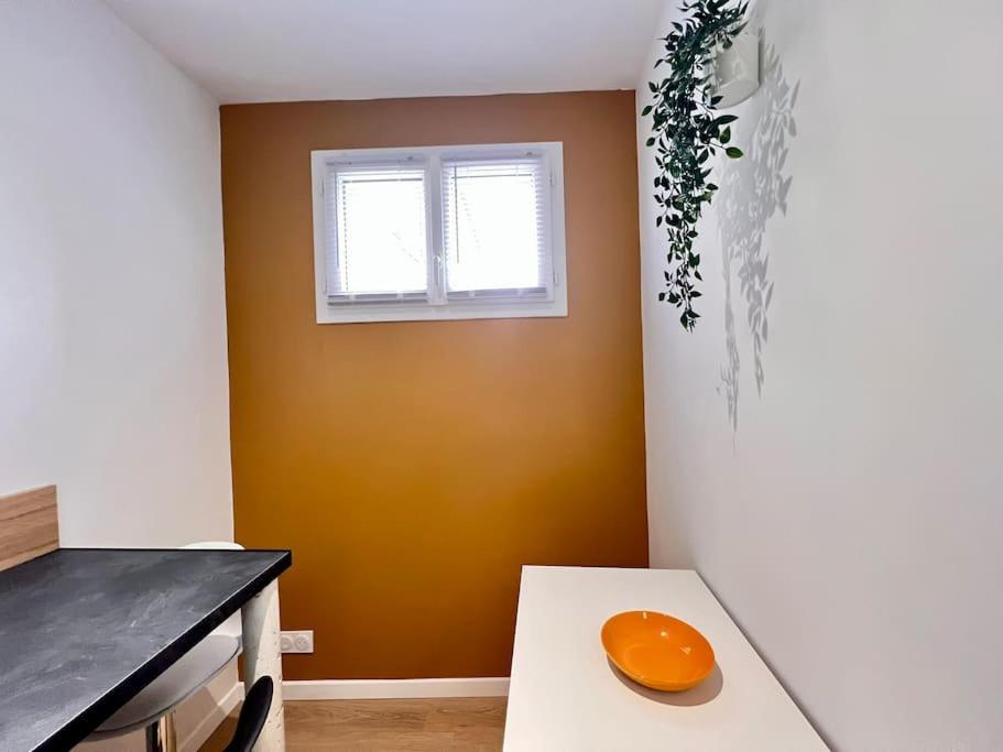 Maison La Feuilleraie N3-Standingmaison-Wifi-Proche Centre Ville-Property Rental Nm Fontenay-le-Comte Esterno foto